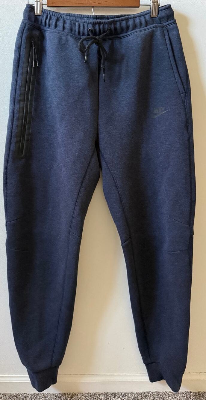 Nike tech fleece joggers men's size M navy blue